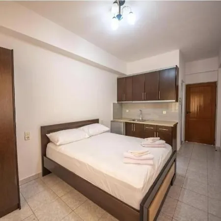By Valdeti Apartamento *